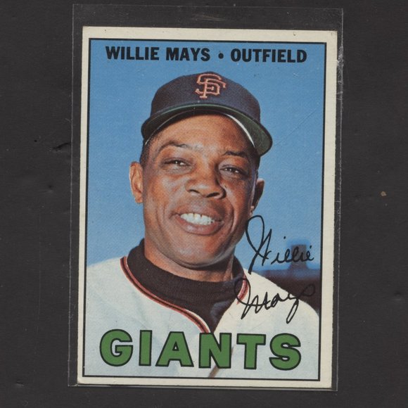 ORIGINAL 1967 TOPPS BASEBALL WILLIE MAYS CARD - Picture 1 of 1